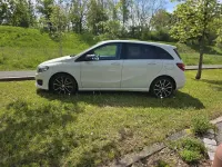 Gebraucht Mercedes B180 122 PS (89 kW) 2016 Weiß Van / Kleinbus