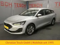 Gebraucht Ford Focus Titanium 120 PS (88 kW) 2022 Silber Limousine