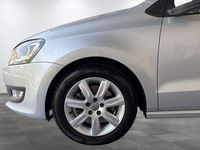 Gebraucht VW Polo Highline 105 PS (77 kW) 2013 Silber Kleinwagen