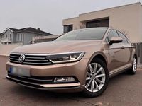Gebraucht VW Passat Highline 150 PS (110 kW) 2017 Gold Limousine