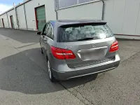 Gebraucht Mercedes B200 156 PS (114 kW) 2014 Grau Van / Kleinbus