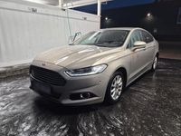 Gebraucht Ford Mondeo Titanium 211 PS (155 kW) 2015 Beige Limousine