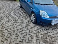 Gebraucht Ford Fiesta 60 PS (44 kW) 2005 Blau Kleinwagen