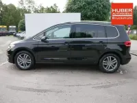 Neu VW Touran Comfortline 150 PS (110 kW) 2026 Schwarz Van / Kleinbus