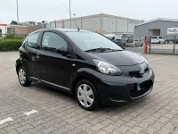 Second-hand Toyota Aygo 68 CP (50 kW) 2009 Negru Hatchback