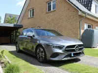 Gebraucht Mercedes A180 Progressive 136 PS (100 kW) 2023 Grau Limousine