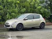 Gebraucht Renault Clio III Dynamique 75 PS (55 kW) 2009 Braun stone Kleinwagen