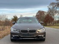 Gebraucht BMW 325 Luxury Line 218 PS (160 kW) 2013 Braun Kombi