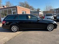 Gebraucht Mercedes E200 136 PS (100 kW) 2012 Schwarz Kombi