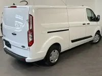 Second-hand Ford Transit Custom 170 CP (125 kW) 2023 Alb Monovolum