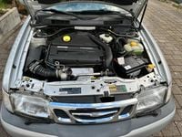 Second-hand Saab 9-3 230 CP (169 kW) 2000 Argintiu Cabrio