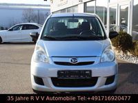 Gebraucht Daihatsu Cuore 69 PS (50 kW) 2012 Silber Kleinwagen