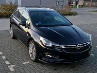 Gebraucht Opel Astra Innovation 136 PS (100 kW) 2019 Schwarz Kombi