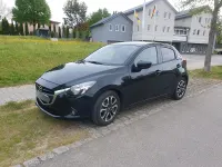 Usata Mazda 2 90 CV (66 kW) 2015 Nero Berlina