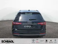 Gebraucht Audi A4 Advanced 204 PS (150 kW) 2023 Mythosschwarz metallic Kombi