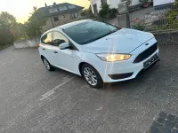 Gebraucht Ford Focus 100 PS (73 kW) 2015 Weiß Kleinwagen