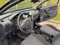 Gebraucht Opel Corsa 80 PS (58 kW) 2005 Weiß Kleinwagen