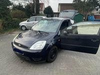 gebraucht Ford Fiesta 1.3