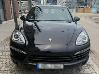 Second-hand Porsche Cayenne 250 CP (183 kW) 2011 Negru SUV