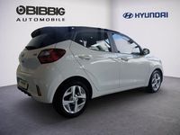 Gebraucht Hyundai i10 Trend 84 PS (61 kW) 2022 Weiß Kleinwagen