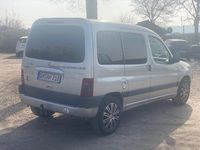 Gebraucht Peugeot Partner 109 PS (80 kW) 2003 Silber Van / Kleinbus