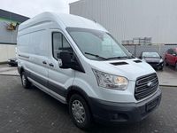 Gebraucht Ford Transit Trend 131 PS (96 kW) 2016 Weiß Van / Kleinbus