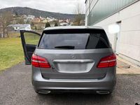 Gebraucht Mercedes B180 Edition 122 PS (89 kW) 2015 Grau Kleinwagen