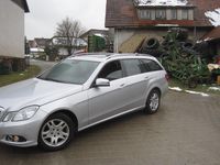 Gebraucht Mercedes E220 170 PS (125 kW) 2011 Silber Kombi