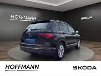 Gebraucht VW Tiguan Active 150 PS (110 kW) 2022 Schwarz SUV