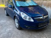 Używany Opel Corsa 80 KM (58 kW) 2009 Andere farben Hatchback