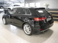 Gebraucht Audi A3 Sport 116 PS (85 kW) 2017 Schwarz Limousine