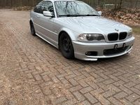 Gebraucht BMW 325 M Sport 192 PS (141 kW) 2002 Silber Coupé