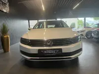 Gebraucht VW Passat 120 PS (88 kW) 2018 Weiß Kombi