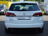 Gebraucht Opel Astra 122 PS (89 kW) 2020 Schneeweiss/summitwhite/arctic Kombi