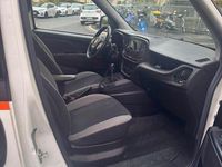 Gebraucht Fiat Doblò 120 PS (88 kW) 2016 Weiß Van / Kleinbus