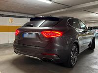 Gebraucht Maserati Levante 275 PS (202 kW) 2019 Grau SUV