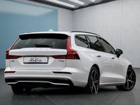 Gebraucht Volvo V60 349 PS (256 kW) 2024 Weiß Kombi