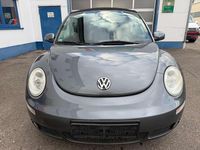 Gebraucht VW New Beetle 102 PS (75 kW) 2010 Platinum grey metallic Kleinwagen