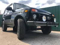 Neu Lada niva 83 PS (61 kW) 2026 Grün SUV