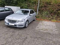 Gebraucht Mercedes E220 Avantgarde 170 PS (125 kW) 2011 Grau Limousine