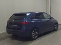 Gebraucht Mercedes B200 150 PS (110 kW) 2023 Blau Van / Kleinbus
