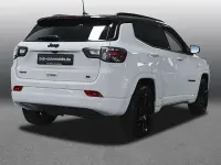 Usado Jeep Compass Summit 240 HP (176 kW) 2022 Branco SUV