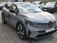 Gebraucht Renault Megane E-Tech 160 kW (218 PS) 2023 Dolomitgrau, dach in black pe Limousine