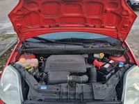 Gebraucht Ford Fiesta 60 PS (44 kW) 2005 Rot Limousine