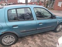 Gebraucht Renault Clio II 75 PS (55 kW) 2003 Blau Kleinwagen