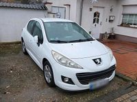 Gebraucht Peugeot 207 95 PS (69 kW) 2010 Weiß Kleinwagen
