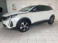 Gebraucht Peugeot 3008 Allure 131 PS (96 kW) 2023 Unbekannt SUV