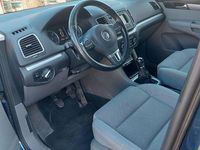 Gebraucht VW Sharan Comfortline 140 PS (102 kW) 2012 Blau Van / Kleinbus