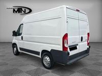 Gebraucht Peugeot Boxer 131 PS (96 kW) 2016 Weiß Van