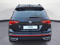 Gebraucht VW Tiguan R-line 150 PS (110 kW) 2024 Schwarz SUV